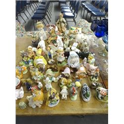 Lot of Figurines - No Shipping