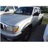 Image 2 : 2001 Toyota Tacoma Prerunner SR5 Crew Cab S/B P/U