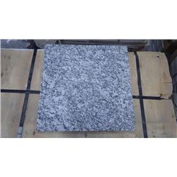 1 CRATE APPROX 168 PCS 18X18 OCEAN WAVE GRANITE TILE RETAIL 6207.00 AT 25.63 PER SQ FT