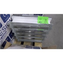 1 PIECE APPROX 13''X13'' LARGE CLEAR GLASS BLOCK WITH RIBBING