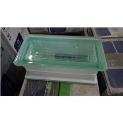 1 BOX 5 PCS 7.5"X3.7" AQUA GLASS SMOOTH FINISH RETAIL 89.75 AT 17.95 PER TILE