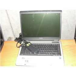 TOSHIBA LAPTOP COMPUTER