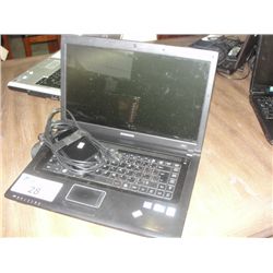 SAMSUNG LAPTOP COMPUTER