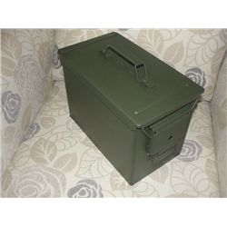 MILITARY GREEN METAL WATERPROOF AMMUNITION BOX - LARGE SIZE