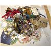 Image 1 : Large Vintage Costume Jewelry Lot