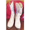 Image 2 : Zodiac Boots