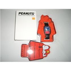 PEANUTS COLLECTORS WATCH IN ORIGINAL BOX-BOOK VALUE $80.00+!! WATCH CAME OUT OF SAFE BOX!!
