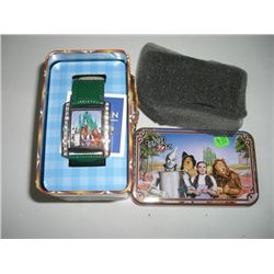 WIZARD OF OZ *RARE* COLLECTORS WATCH IN ORIGINAL BOX/NEW CONDITION-BOOK VALUE $75.00+!! WATCH CAME O