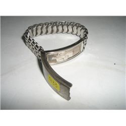 WORLD WAR II ID BRACELET THAT OPENS AND A WOMANS PICTURE IS STILL INSIDE!! ITEM CAME OUT OF SAFE BOX