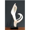 Image 3 : Leonardo Nierman, Form in the Wind, Onyx Sculpture