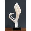 Image 6 : Leonardo Nierman, Form in the Wind, Onyx Sculpture