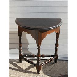 Small Hallway table