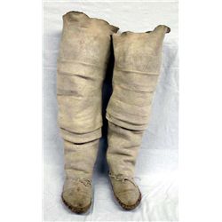 Pueblo High Top White Leather Dance Moccasins
