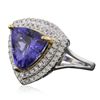 Image 2 : 14KT Two-Tone Gold 4.70ct Tanzanite and Diamond Ring