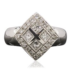 14KT White Gold 0.76ctw Diamond Ring