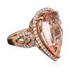 Image 4 : 14KT Rose Gold 7.40ct Morganite and Diamond Ring