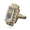 Image 4 : 14KT Yellow Gold 7.54ct Aquamarine and Diamond Ring