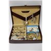 Image 1 : JEWELRY BOX W CONTENTS