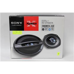 SONY 3 WAY CAR SPEAKERS 300W W/HOP WOOFER