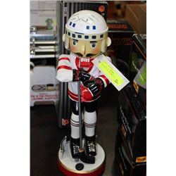 CANADA 2009 HOCKEY PLAYER