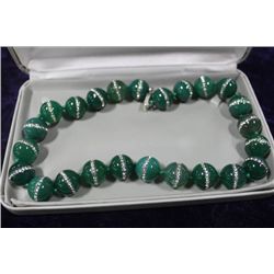 STERLING SILVER CLASP AGATE NECKLACE