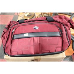 AMERICAN TOURISTER RED TRAVEL BAG