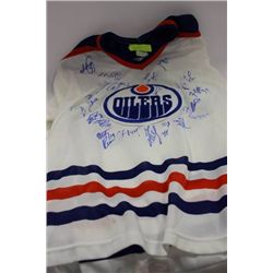 EDMONTON OILERS TEAM SIGNED CCM JERSEY SIZE:XL