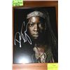 Image 1 : DANAI GURIRA WALKING DEAD SIGNED W/ COA