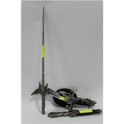 3 SMALL KNIVES AND DAGGERS