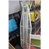 Image 1 : IRONING BOARD