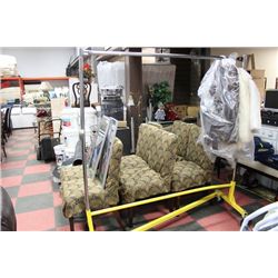 SINGLE ROLLING CLOTHES RACK