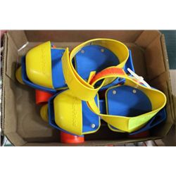 COLLECTIBLE FISHER PRICE ROLLER SKATES
