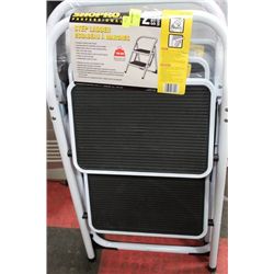 SHOP PRO PROFESSIONAL STEP LADDER