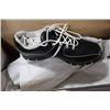 Image 1 : WOMENS GOLF SHOES SZ 61/2