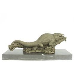 17"x5" Life Size Chameleons Lizard Reptile Bronze Garden Statue Sculpture   12 LBS.