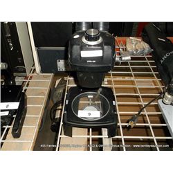 BAUCH & LOMB STEREOSCOPE 0.7X-3X