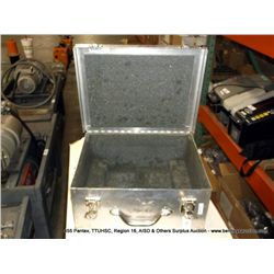 ALUMINUM EQUIPMENT SUITCASE