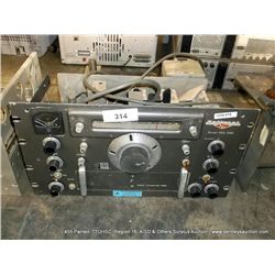 NATIONAL TUNEABLE RECEIVER MODEL HRO-50-1
