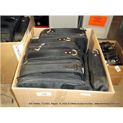 BOX: LAPTOP BAGS