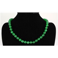 VINTAGE 288.63CTW HANDMADE JADE NECKLACE