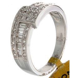 18K White Gold 0.67ctw Diamond Ring