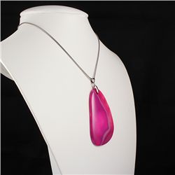 3 Kings Pink Agate Cabochon Pendant, 44.96g in weight a