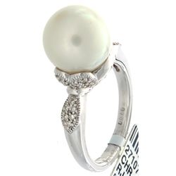 14K White Gold 8.79ctw Pearl & Diamond Ring