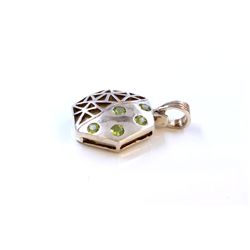 Silver Plated Peridot Pendant ctw