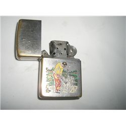 VINTAGE ZIPPO LIGHTER WITH AN ENGRAVED PICTURE OF GOLFER STAMPED *ZIPPO*!! LIGHTER CAME OUT OF SAFE!