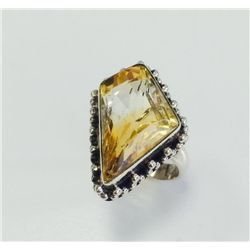 Sterling Silver .925  Citrine Ring  8.05g RS4