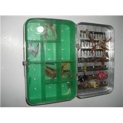 VINTAGE TIN BOX FULL OF APPROX. 35 TOTAL FISHING FLIES!! FLIES CAME OUT OF SAFE!!