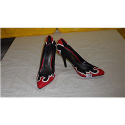 Shoe