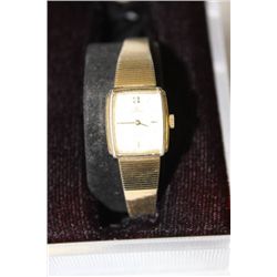 LADIES LORUS WATCH