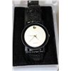 Image 1 : MOVADO W/ BLACK BAND